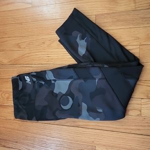 New Balance Camo Leggings